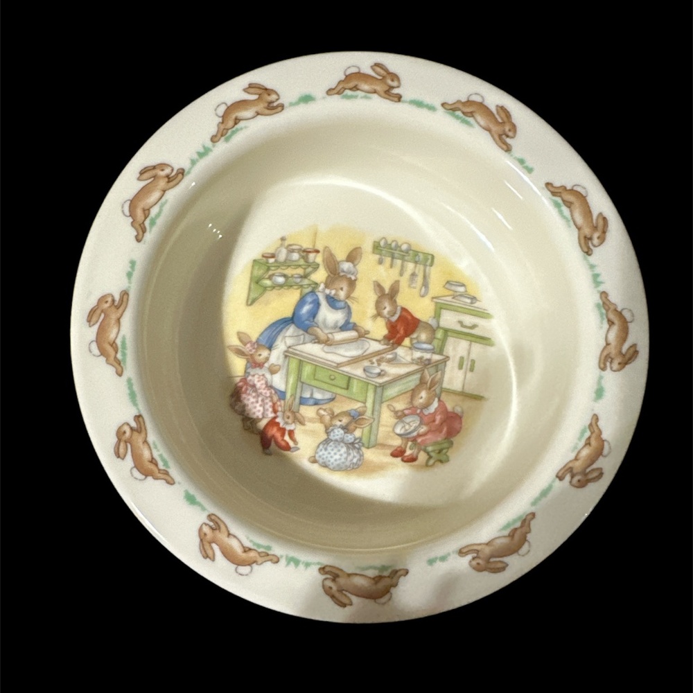 Royal Doulton Bunnykins English Small Bowl Baking Pies Fine Bone China